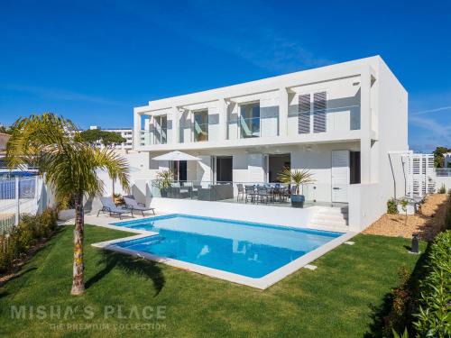 Santa Eulalia Villa | Villa Alba - Albufeira Premium by Misha's Place