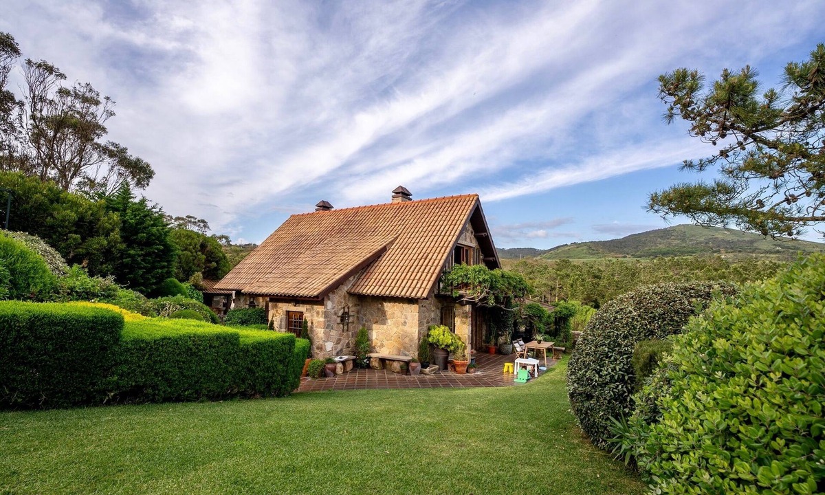 Monserrate House | Villa Atlantico, nestled where Sintra Mountains meet Atlantic ocean