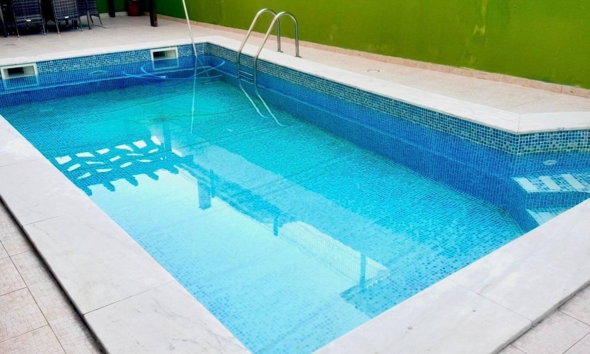 Oeiras Apartment | Villa Palmeiras Pool - 3 Bedrooms - Sleeps 10