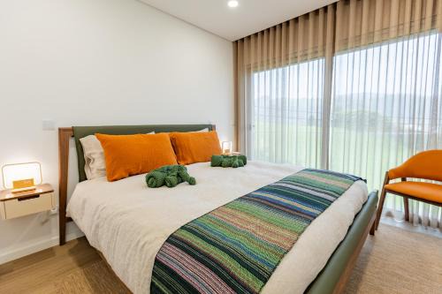 Sao Miguel do Rio Torto Villa | Vivenda Vale Verde, Luxury Furnas Retreat with Stunning Valley Views