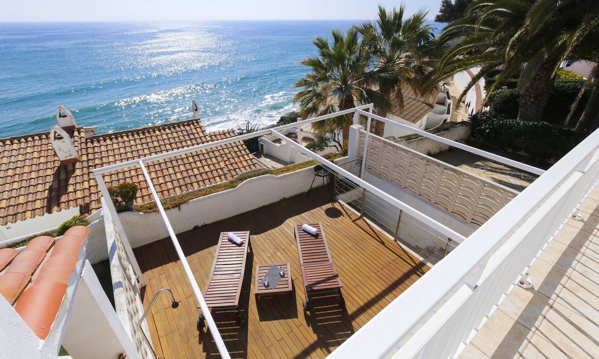 Cap de Salou Ski Chalet | Vue mer et terrasse à Cap Salou