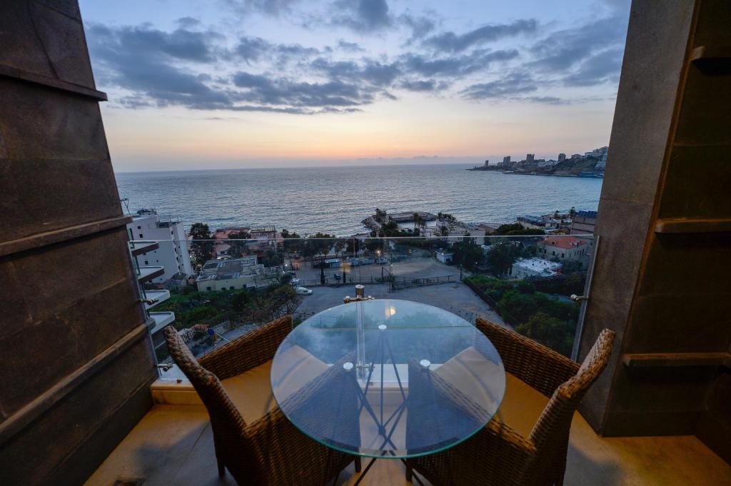Jounieh Hotel | Zett hotel