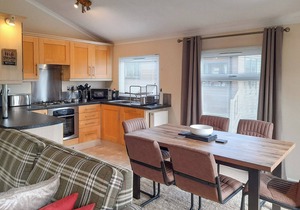 3 bedroom accommodation in Carnforth in Carnforth