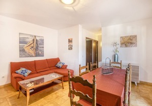 Apart on the Paseo Marítimo '2-3' close to the Beach with Terrace & Wi-Fi