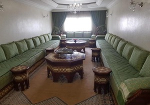 Furnished apartment in the city center and close to the sea