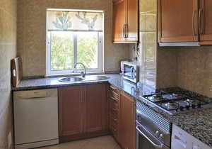 Ground floor holiday rental with 1 bedroom and terrace at Vila da Praia Alvor