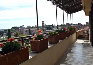 Penthouse Cardello Colosseum in Rome