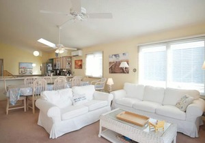 South end Townsend Inlet Beachblock townhome is located only 7th from the ocean! in Sea Isle City