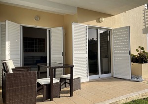 Vila Praia 7 - Great location, pool and beach apartment