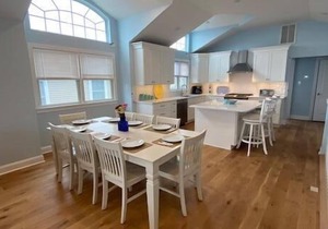Well-appointed Townhouse that is a 5 Bedrooms with Bonus Room, Elevator and 4.5 Bathrooms in the Southend of Sea Isle in Sea Isle City
