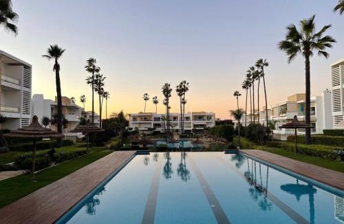 Tamariss Apartment | Beachside Charming Apartment