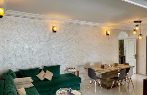 Bourgogne Apartment | Bel appartement avec une belle vue sur la grande mosquée Hassan II et la mer
