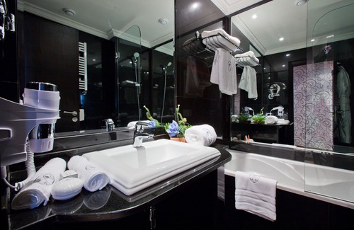 Gauthier Hotel | Hotel Art Palace Suites & Spa