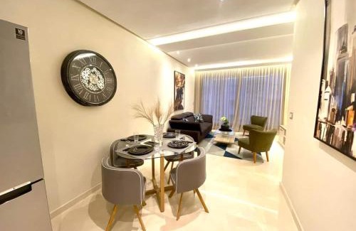 Anfa Apartment | Pearl 31 - classy, brand new w/balcony