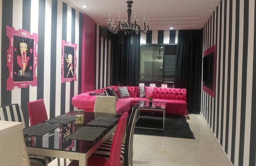 Casablanca Apartment | Short Stay Casablanca Chez Betty with rooftop swimming pool