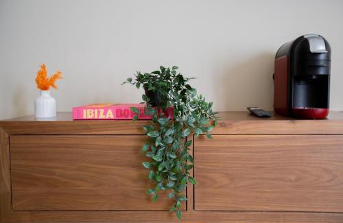 Anfa Apartment | Utopia Stays - Studio Élégant et Moderne