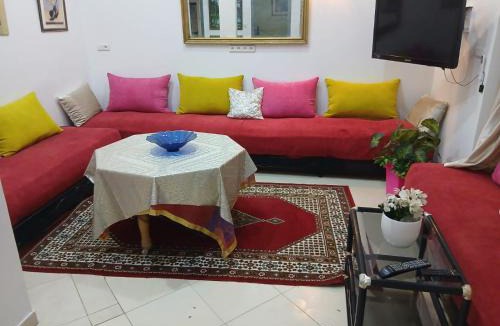 Selouane Apartment | إقامة تسنيم