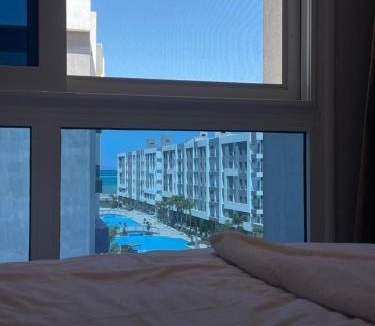 Al Ahyaa Apartment | 1 BR Fanadir Bay l FULL SEA VIEW HOTEL APARTMENT