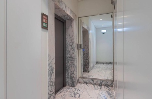 Sao Bento Apartment | 178 Stunning Parliament Views - by Feeling Inn