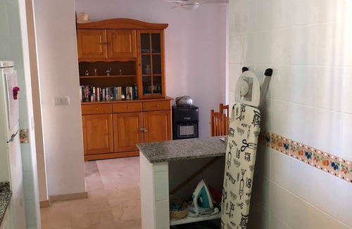 La Florida Apartment | 2 Bedroom 2 Bathroom Apartment in a gated community - near local amenities