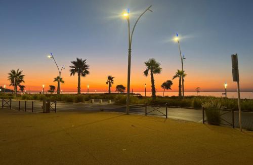 Nador House | 2 Zimmer Wohnung Corniche Nador Sidi Ali- am Meer & Wifi