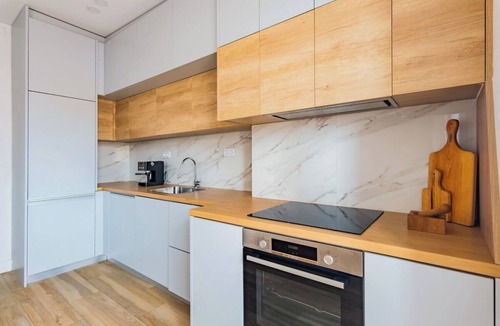 Santa Isabel Apartment | 2BR Chic&Bright with 120sqm. in Campo de Ourique