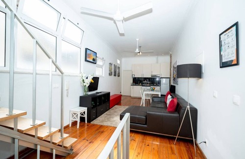 Mouraria Apartment | 3-Bedroom 2-Bathroom 1-LivingRoom. 3-DoubleBed. 1-Sofabed Apartment with Terrace