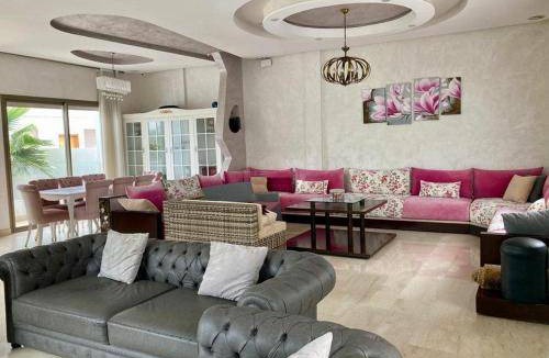 Tamariss Villa | 310 m² Villa ∙ 4 bedrooms ∙ 9 guests