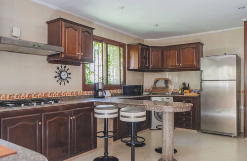 M'diq Villa | 4-bedroom villa, private mountain setting with large garden, pool, and sea view.