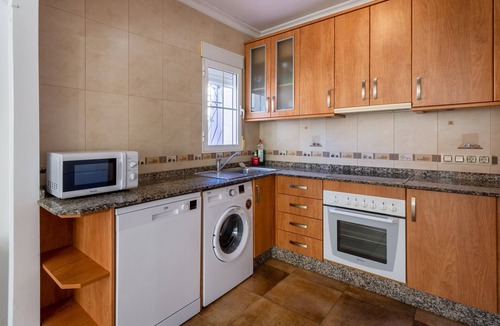 La Zenia Villa | "5 bedroom Villa private Pool and Garden" close to the Sea with Pool & Wi-Fi