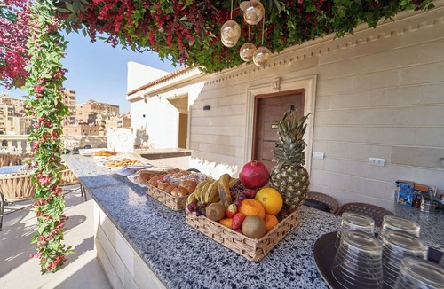 Al Haram Hotel | 5 min to the Great Pyramids of Giza , big clean tidy rooms