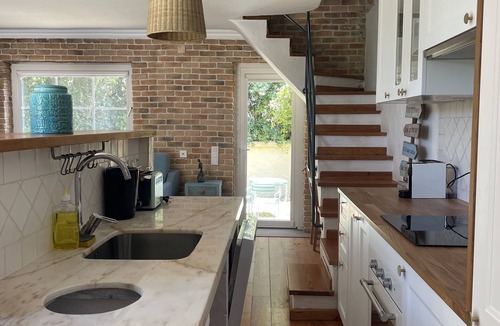 Monserrate House | A House in the Woods