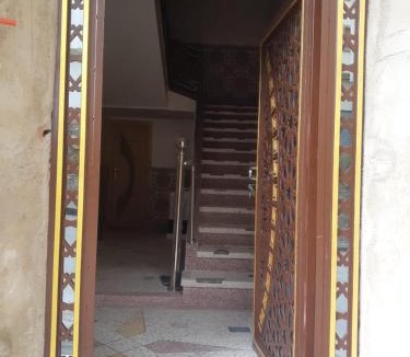 Targuist Apartment | Ain Zoura Suite