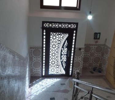 Targuist Apartment | Ain Zoura Suite