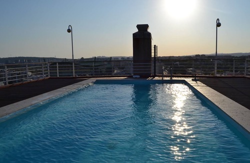 Lumiar Apartment | All in One City Flat