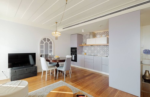 Chiado Apartment | Almaria Edifício da Corte
