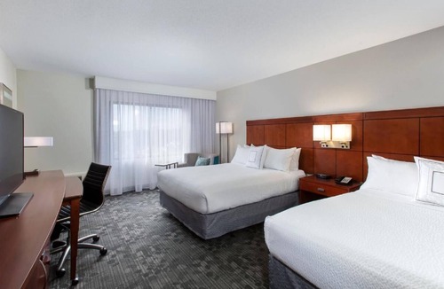North Myrtle Beach Hotel | Always a Great Idea To Unwind! Indoor Pool, Free Parking, Pets Are Welcome!
