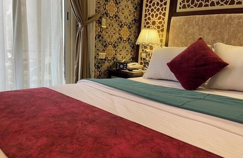 Qasr an-Nil Hotel | Amazing view of city center for private deluxe single room.free Wi-Fi