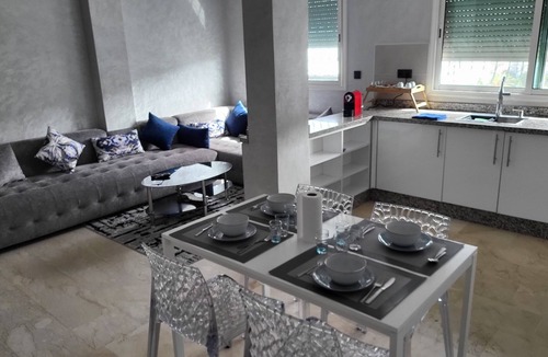 LA GIRONDE Apartment | Anfa Studio 1