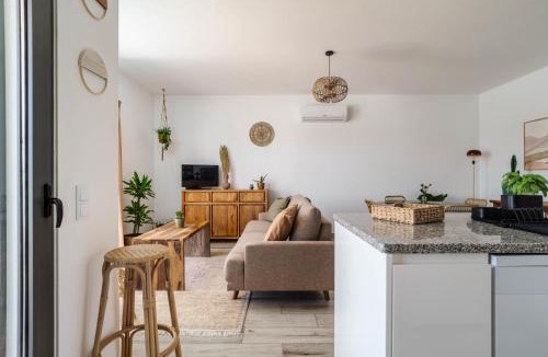 Espartal Apartment | Apartamento Colibri - stylish interior & near the beach