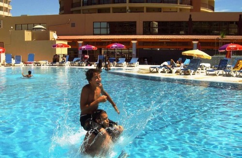 Praia da Rocha Apartment | apartment/flat - 3 rooms - 4/6 persons - Pool, beach, sun and fun on your doorstep
