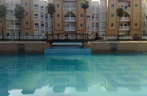 Pont Blondin Apartment | Apartment in a seaside luxury residence.