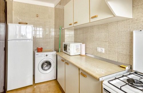 Llanca Apartment | 'Apartment Mediterranean View 3-4' close to the Beach with Terrace & Wi-Fi