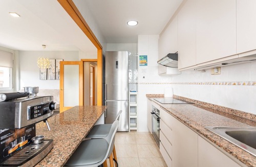 Lloret de Mar Apartment | Apartment 'Sol Go2lloret' with Sea View, Wi-Fi and Air Conditioning
