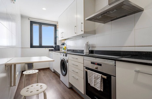 El Vendrell Apartment | Apartment 'Sunset- Spa and Bbq' with Sea View, Wi-Fi and Air Conditioning
