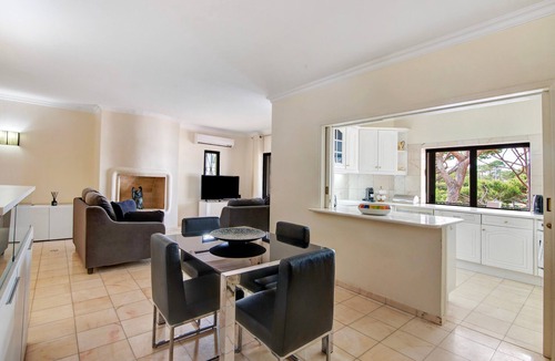 Vale do Lobo Apartment | Apartment 'Tennis View' with Private Pool, Wi-Fi and Air Conditioning
