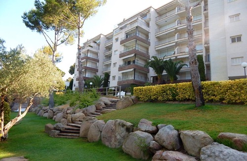 Tamariu Apartment | Apartment with pool on the beach of Tamariu