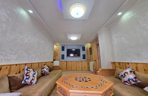 Ifrane Apartment | Appartement boisée