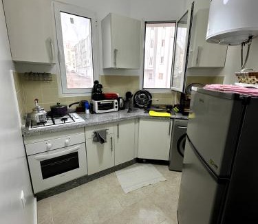 La Nouvelle Ville Ibn Batouta Apartment | Appartement cosy à 5 min de la plage Sidi Kacem