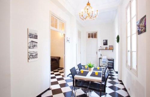 LA GIRONDE Apartment | appartement haussmannien centre ville Casablanca